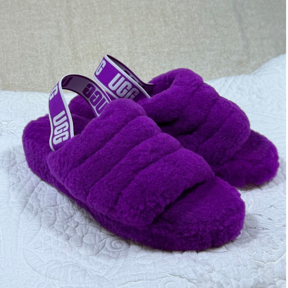 UGG Women's 8 Purple Fluff Yeah Sheepskin Slide Slipper Open Toe Sandal